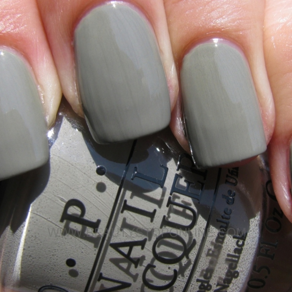OPI Discontinued Suzi Takes The Wheel